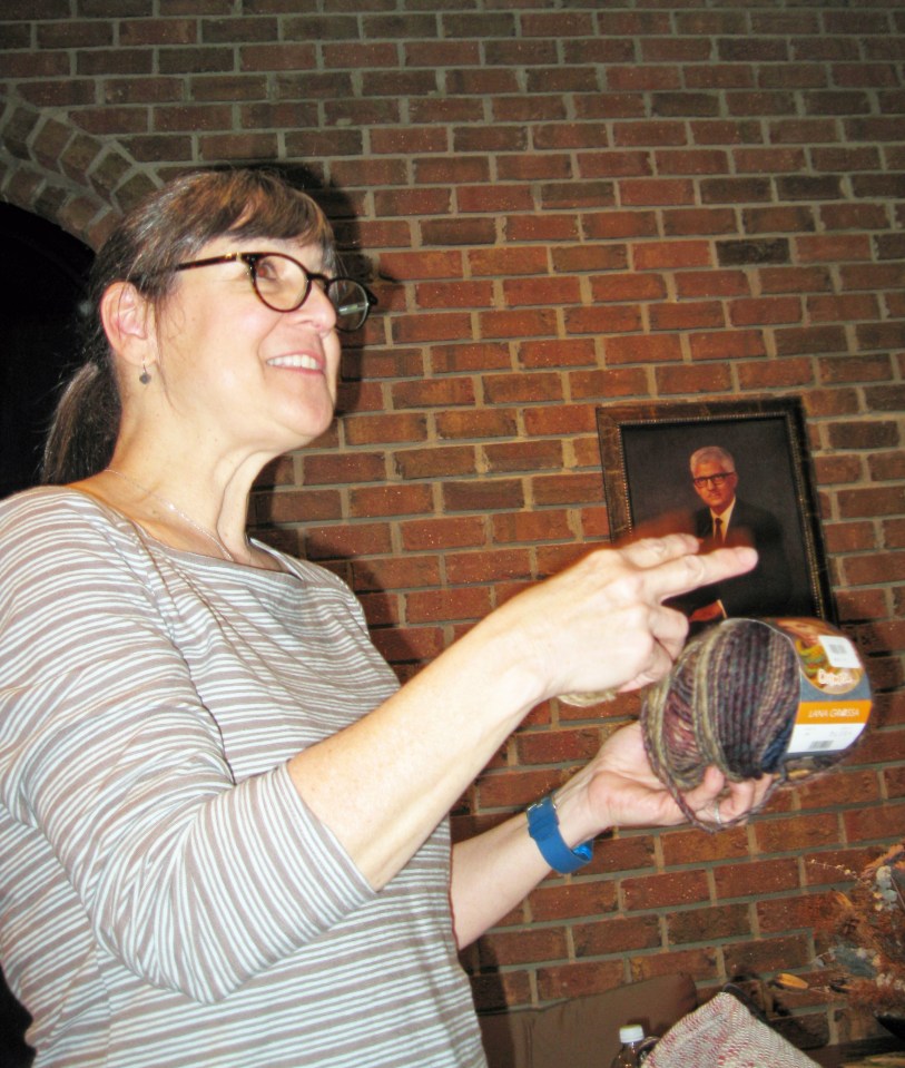 Jackie shows us the beautiful yarn